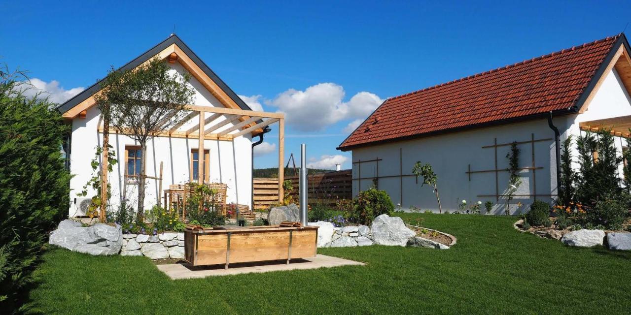 Kittenberger Chalets Am Gartensee Schiltern bei Langenlois Eksteriør bilde